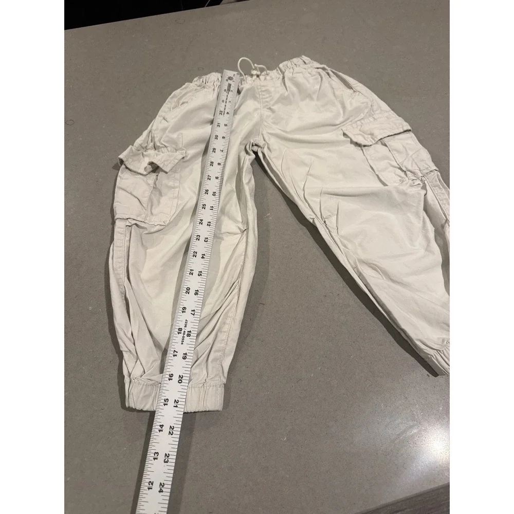 GAP Kids Cargo Pants Elastic Waist Drawstring Pockets‎ Beige Casual Joggers